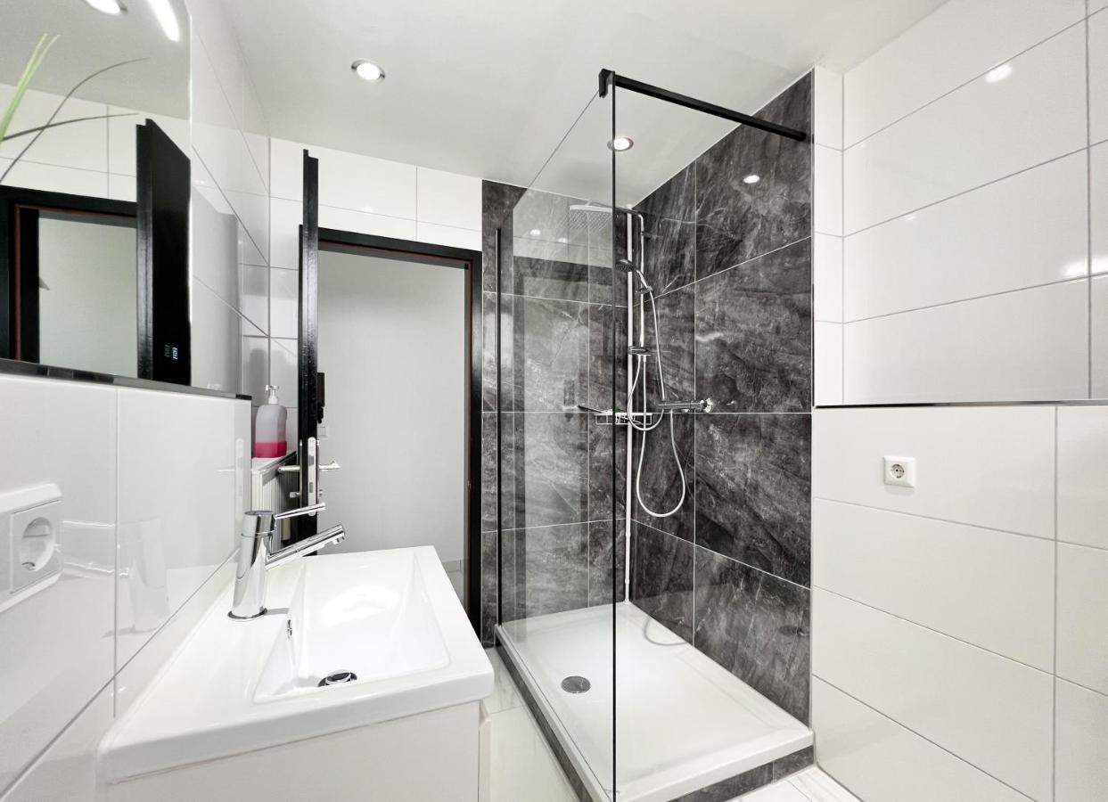 Modernes Apartment Mit Stil In City Lage Karlsruhe Exterior photo